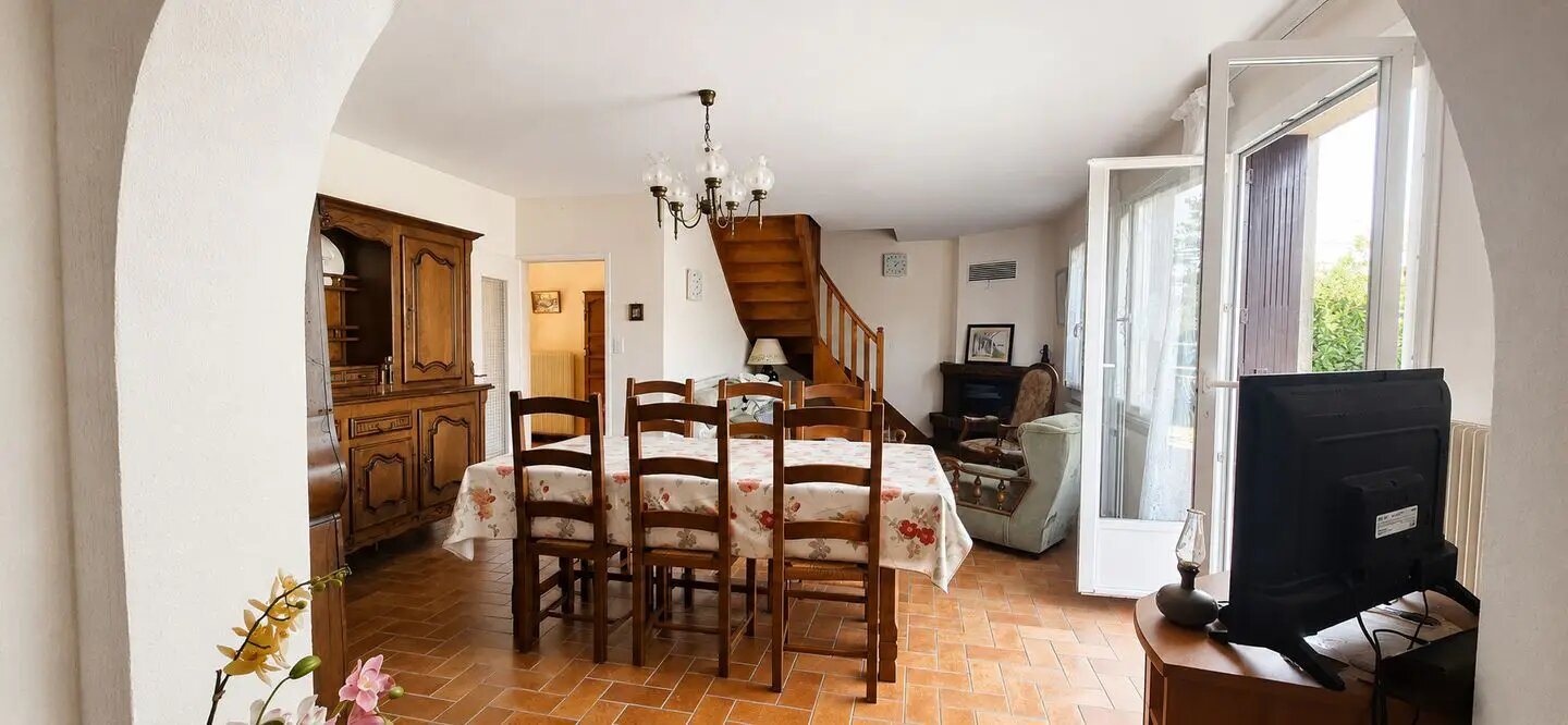 Maison à vendre, 128m², Mamirolle