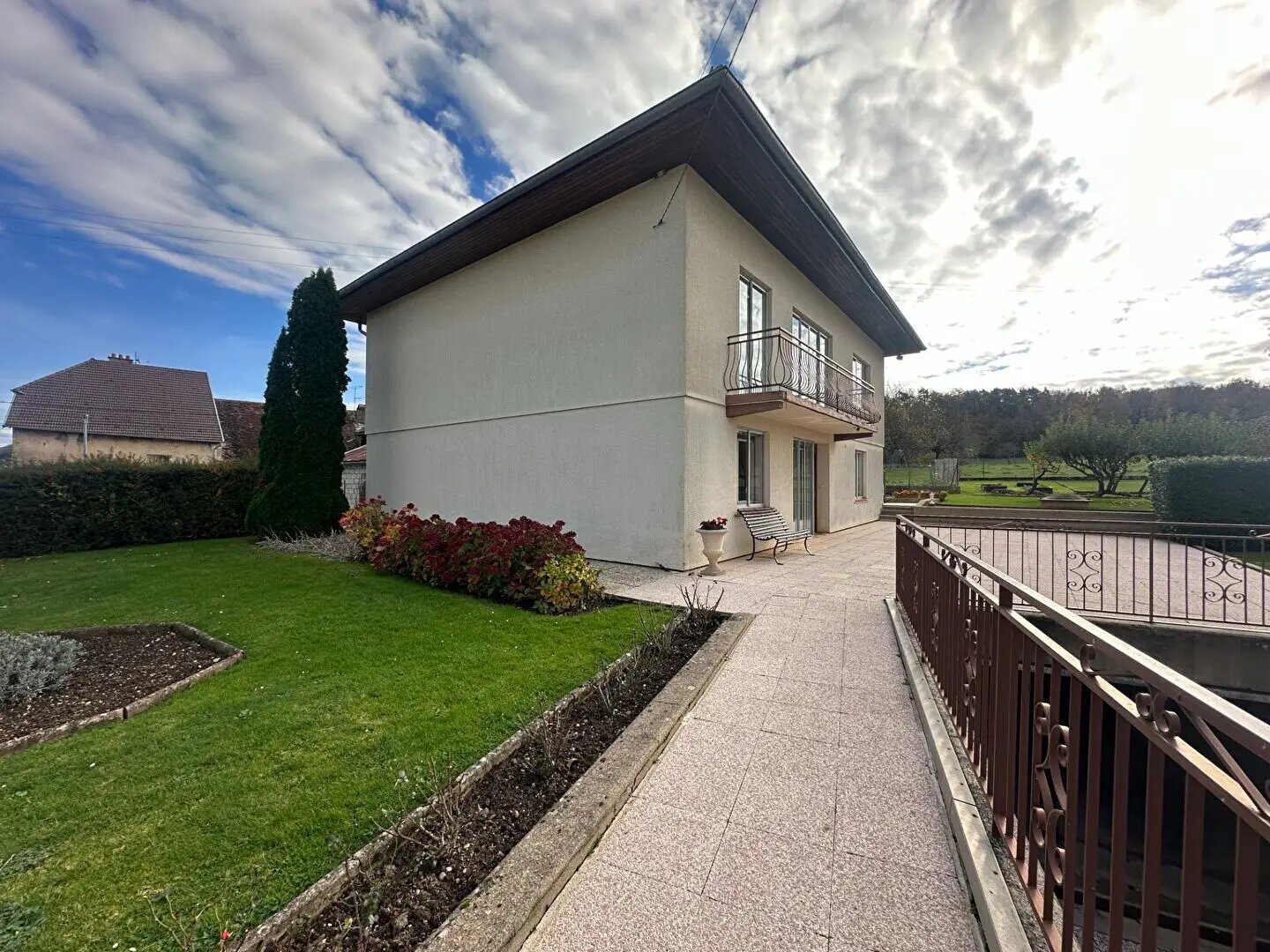 Maison à vendre, 262m², Montferrand-le-Château