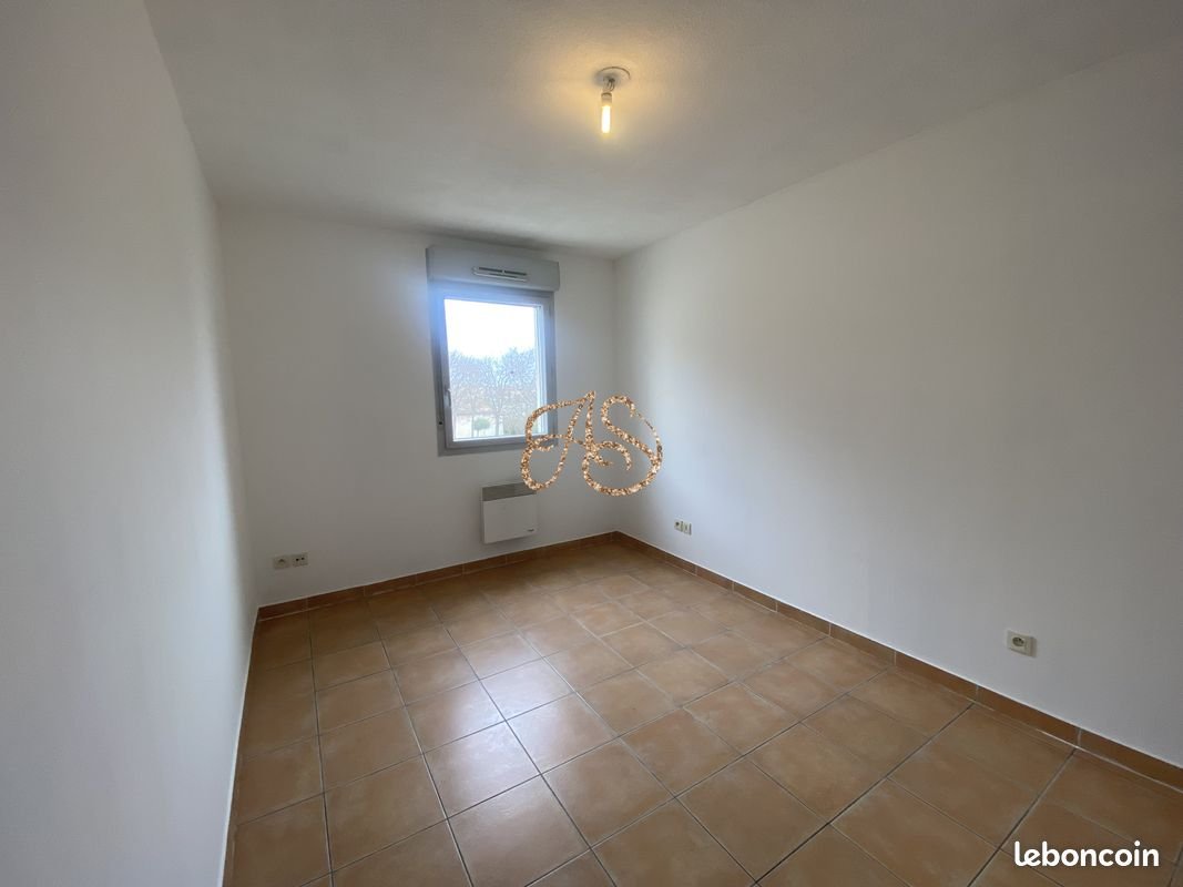 Appartement à louer, 47m², Saint-Gilles