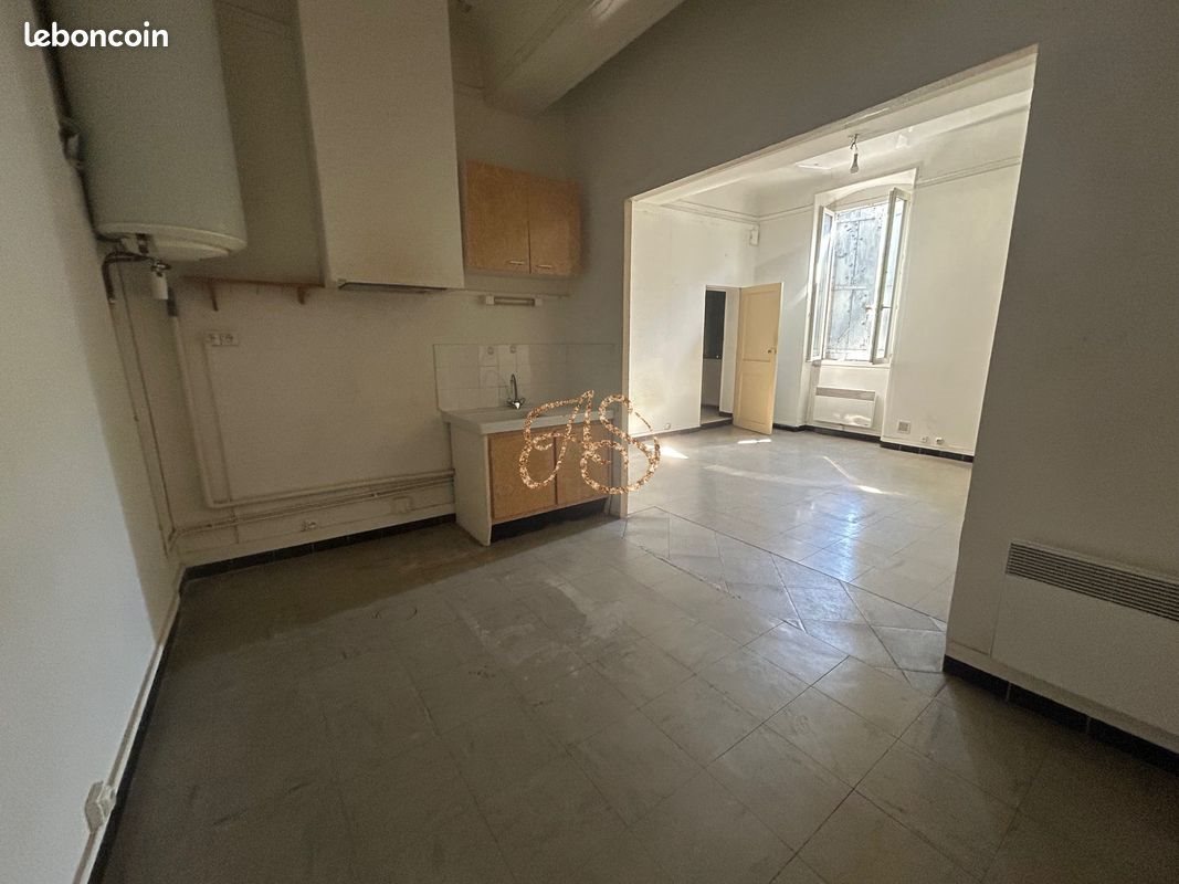 Appartement à louer, 56m², Saint-Gilles