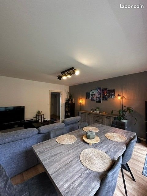 Appartement à louer, 66m², Steinbourg