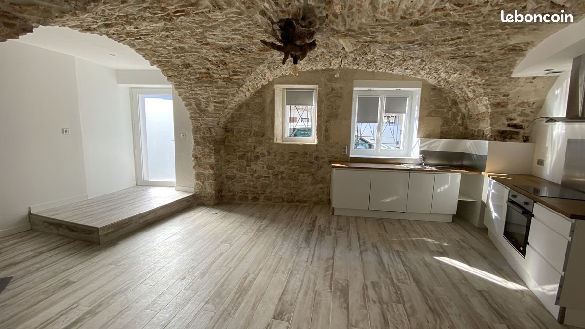 Appartement à louer, 69m², Galargues
