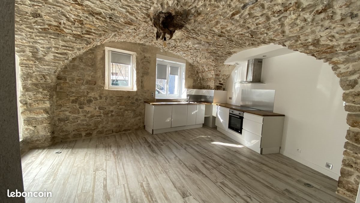 Appartement à louer, 69m², Galargues