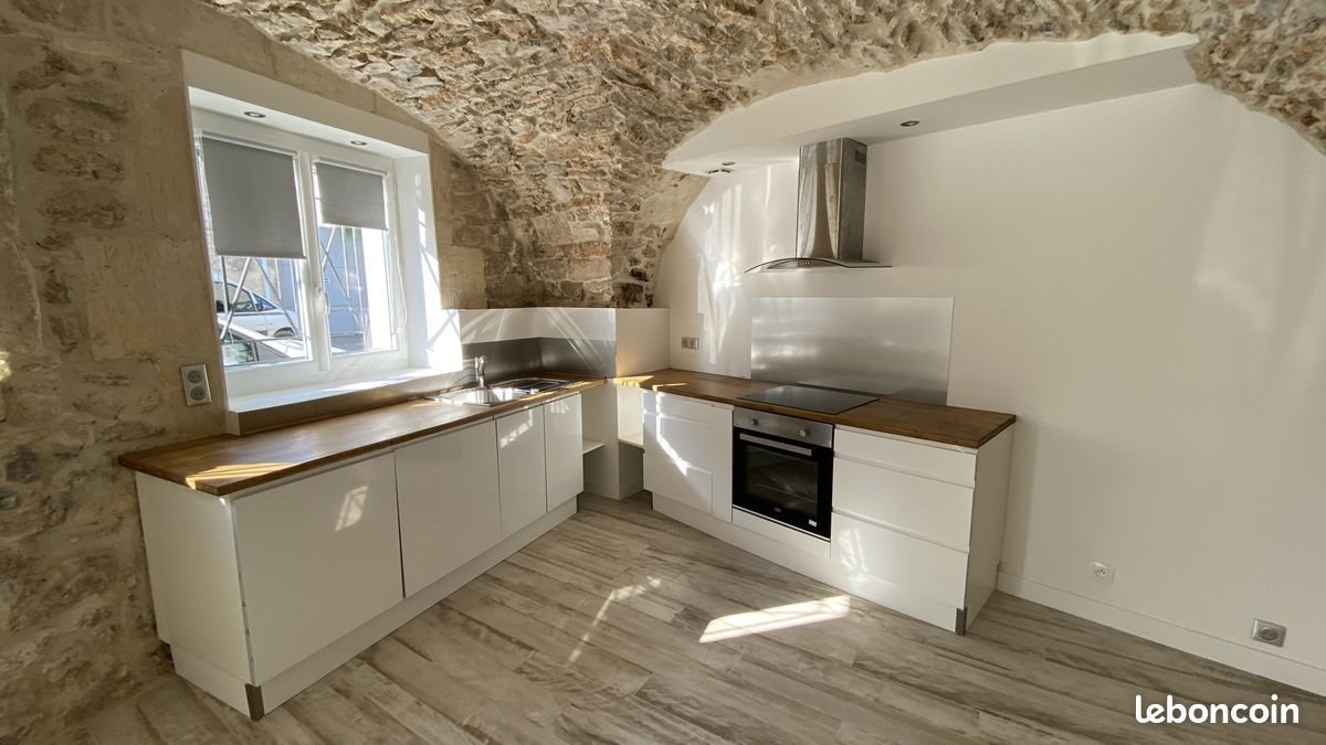 Appartement à louer, 69m², Galargues