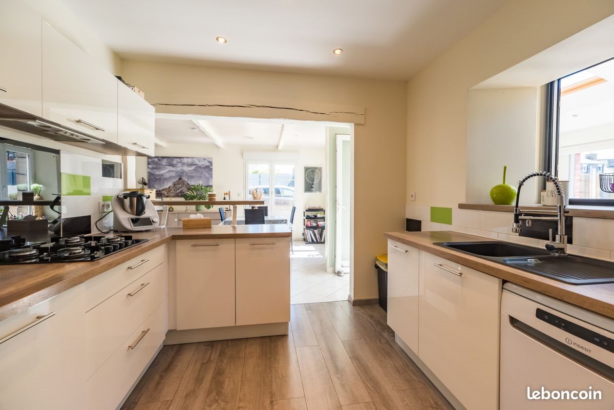 Maison à vendre, 115m², Ploumagoar