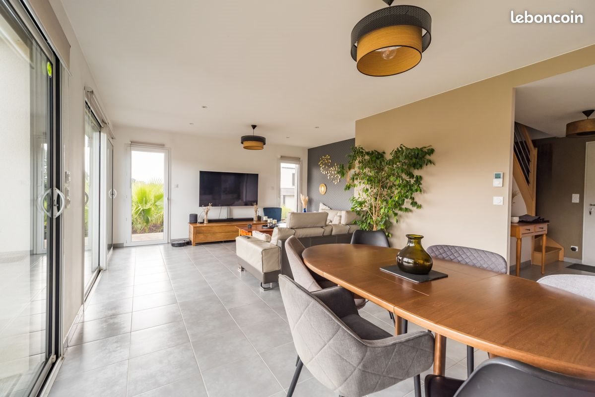 Maison à louer, 140m², Trégomeur