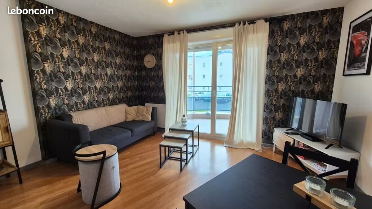 Appartement à louer, 31m², Ploumagoar