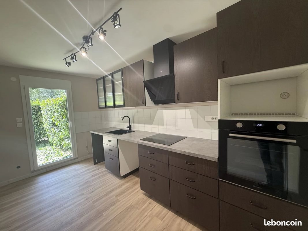 Appartement à louer, 91m², Talant