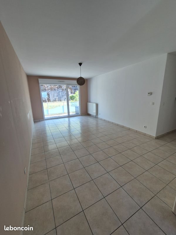 Appartement à louer, 87m², Evian-les-Bains