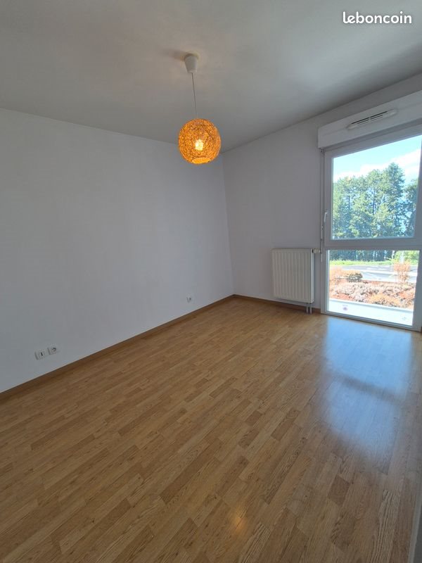 Appartement à louer, 87m², Evian-les-Bains