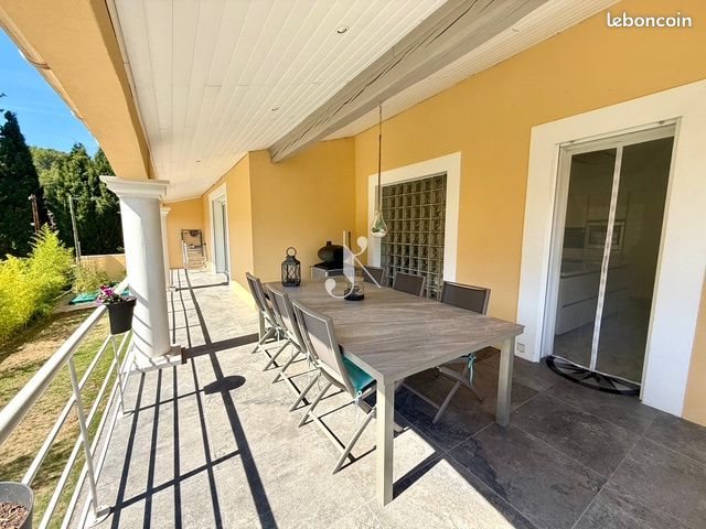 Maison à vendre, 138m², Peypin