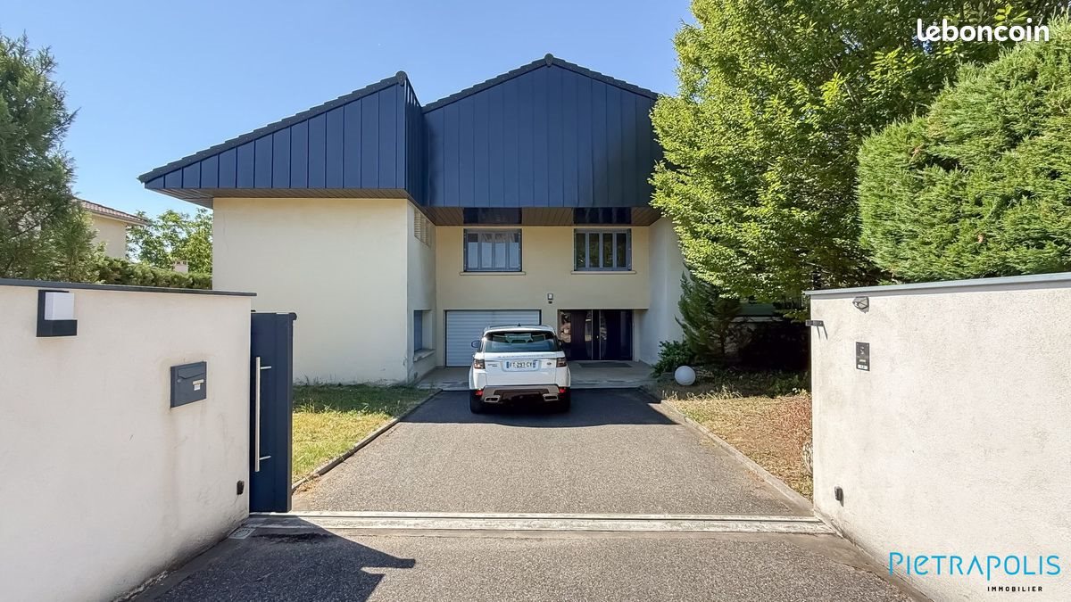 Maison à vendre, 265m², Dagneux