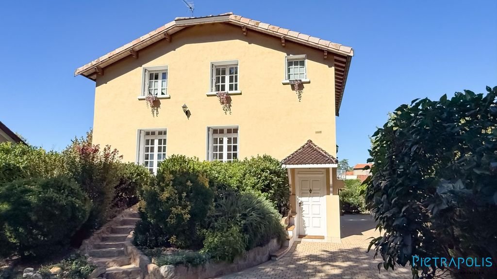 Maison à vendre, 168m², Fleurieu-sur-Saône