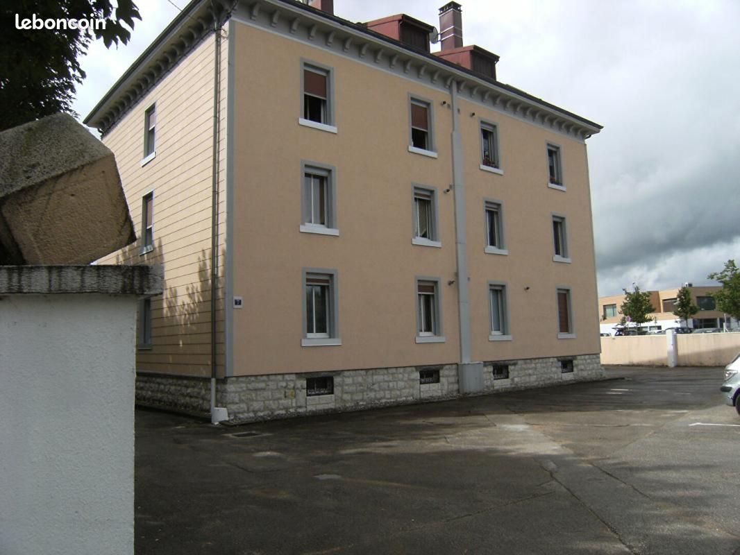 Appartement à louer, 76m², Pontarlier