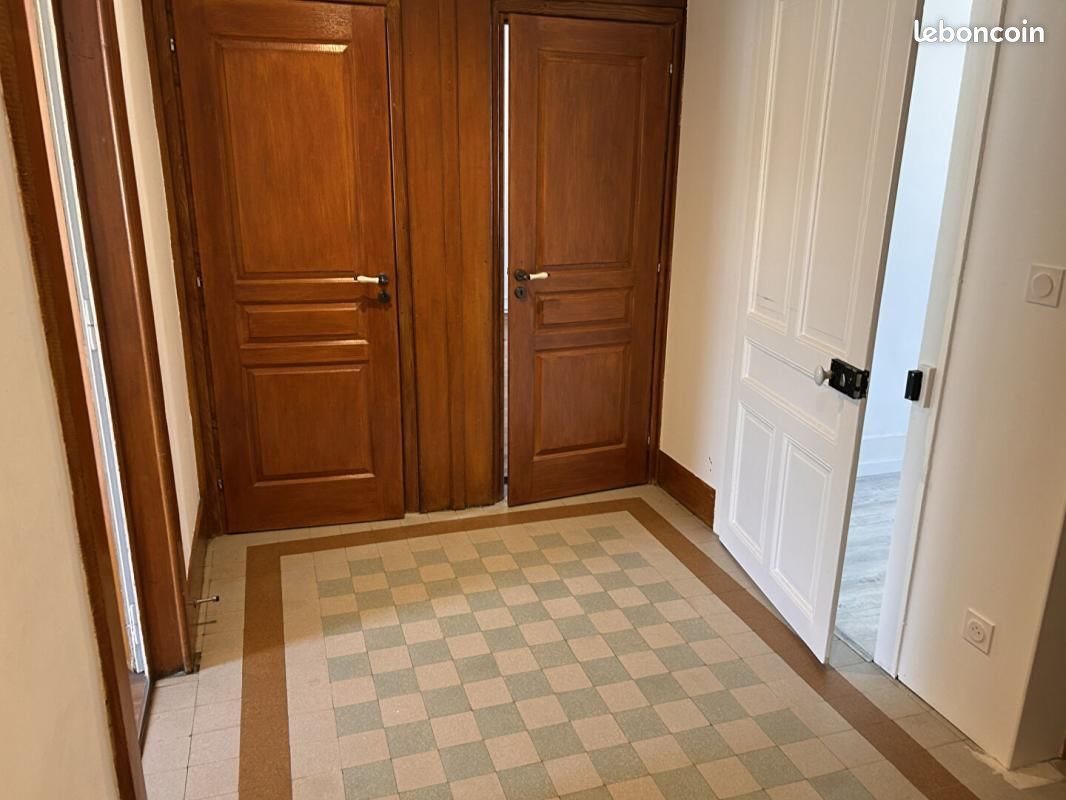 Appartement à louer, 76m², Pontarlier