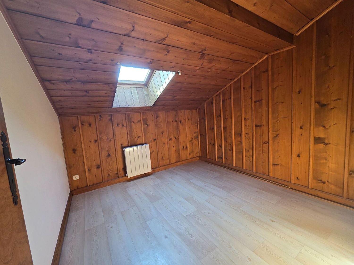Appartement à louer, 30m², Montperreux