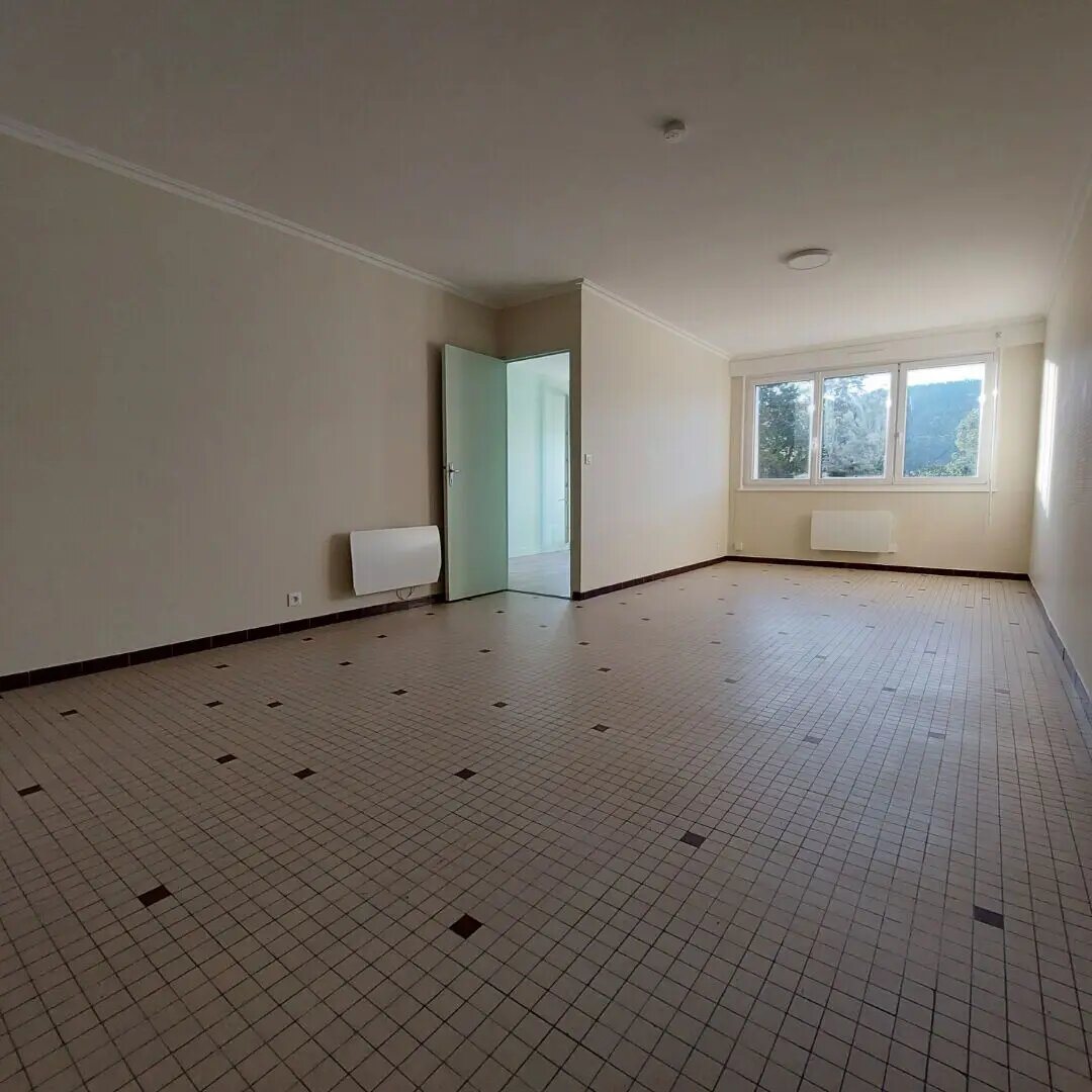Appartement à louer, 42m², Rochejean