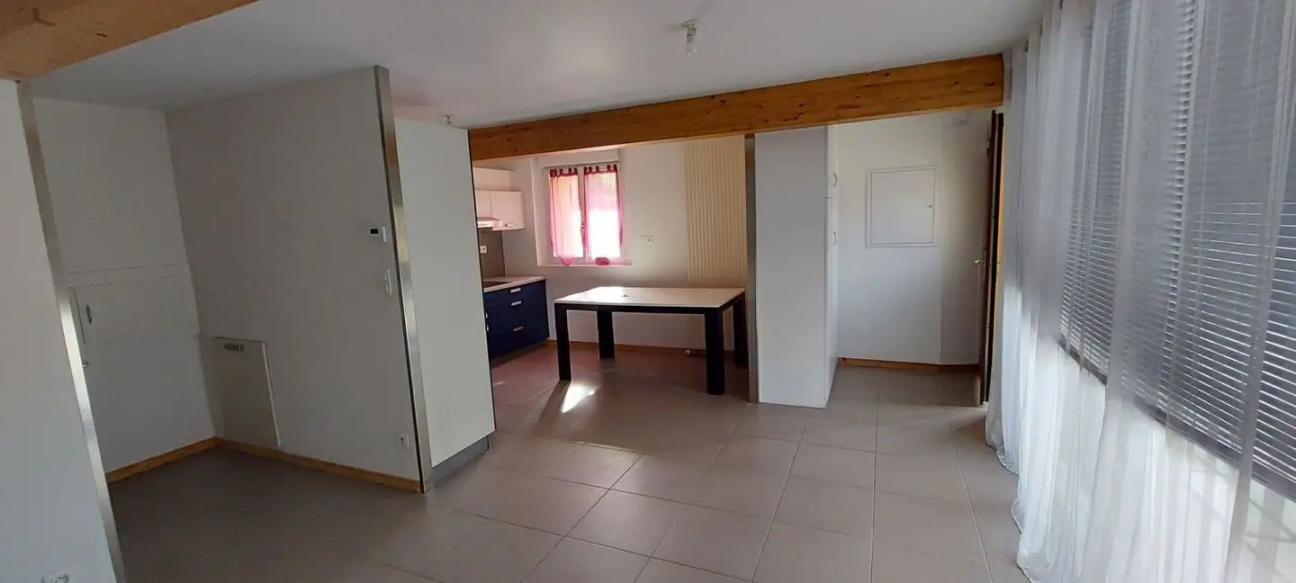 Appartement à louer, 54m², La Cluse-et-Mijoux