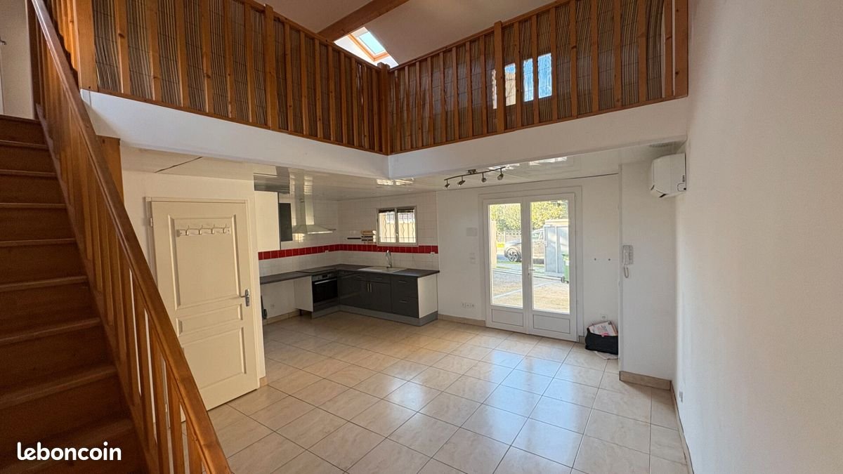 Maison à louer, 57m², Lesparre-Médoc