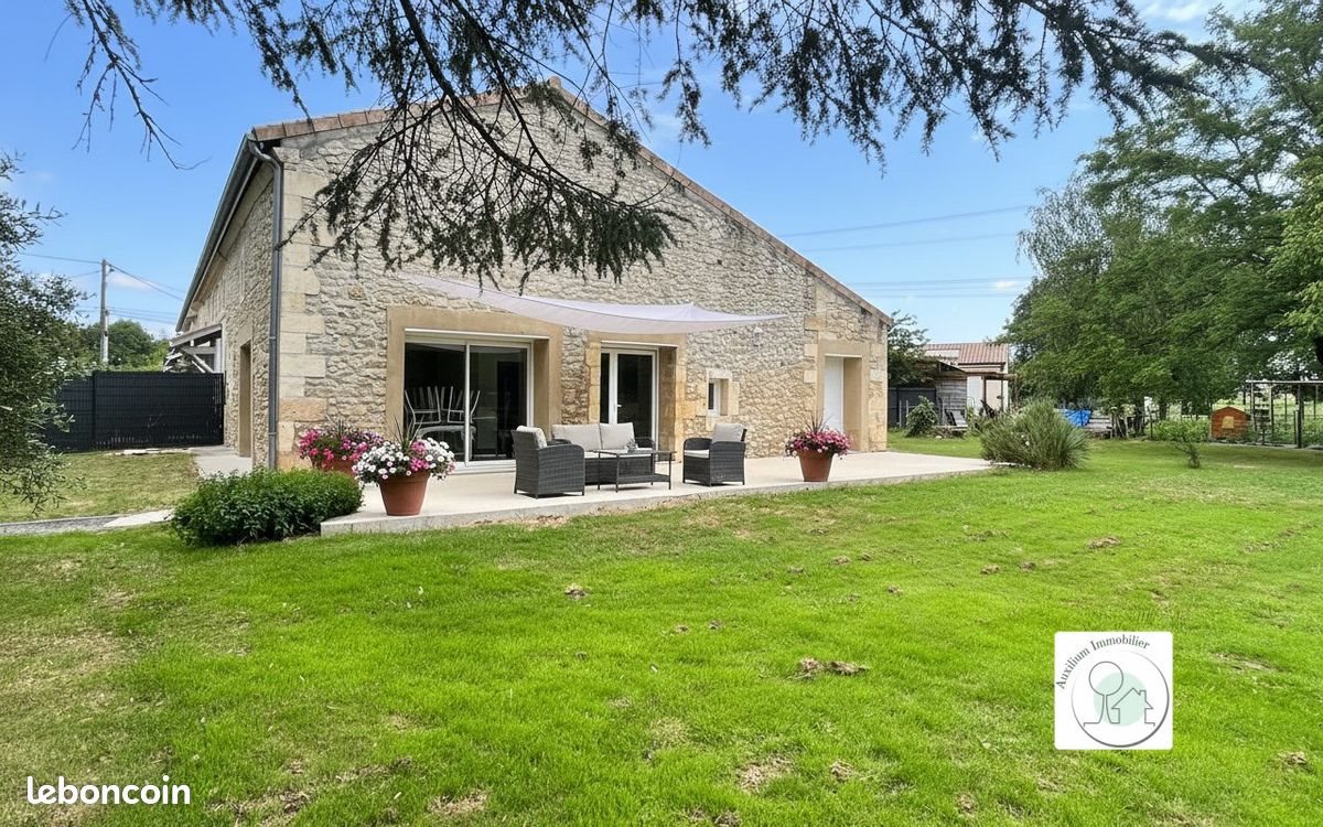 Maison à vendre, 133m², Peujard