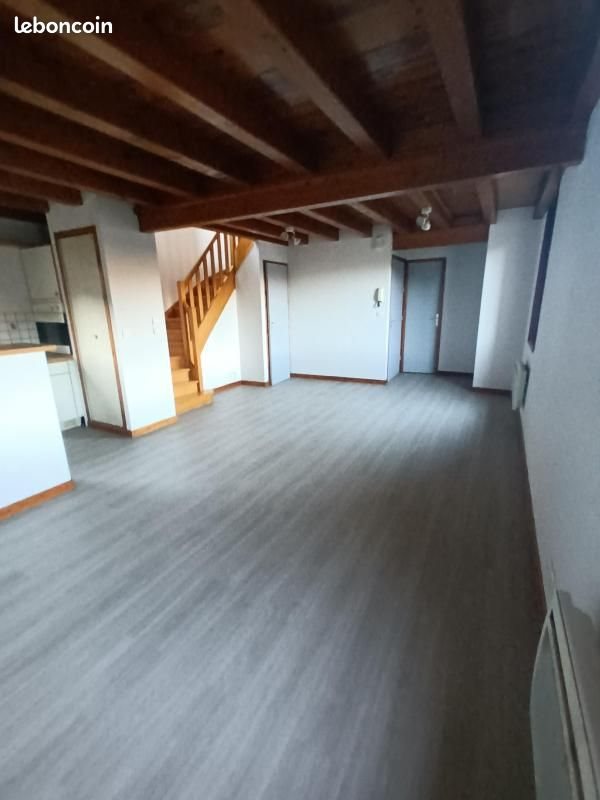 Appartement à louer, 60m², Mende
