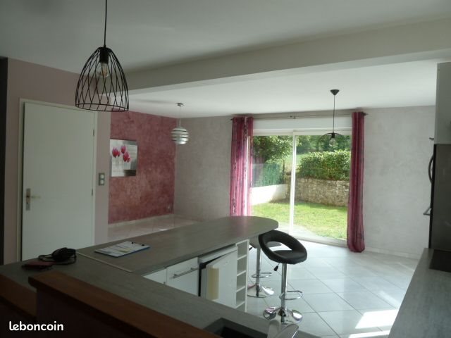 Maison à louer, 97m², Balsièges