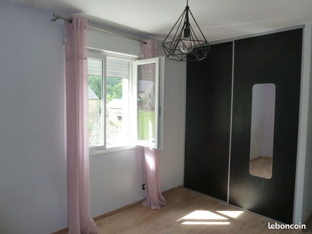 Maison à louer, 97m², Balsièges