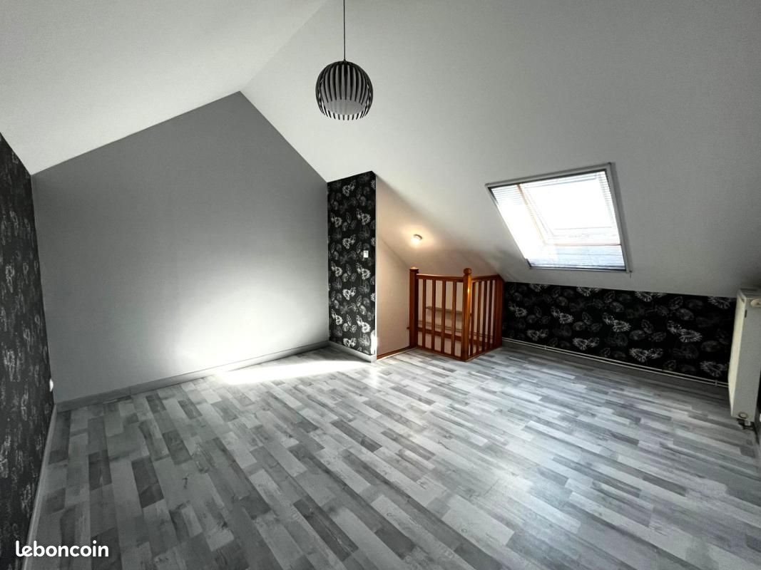 Appartement à louer, 47m², Saint-Chély-d'Apcher