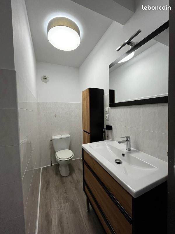 Appartement à louer, 47m², Saint-Chély-d'Apcher