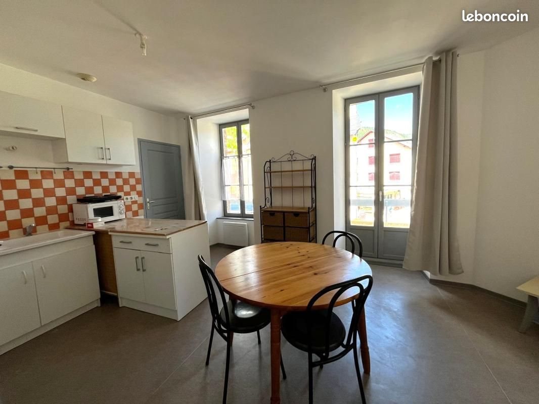 Appartement à louer, 31m², Ispagnac