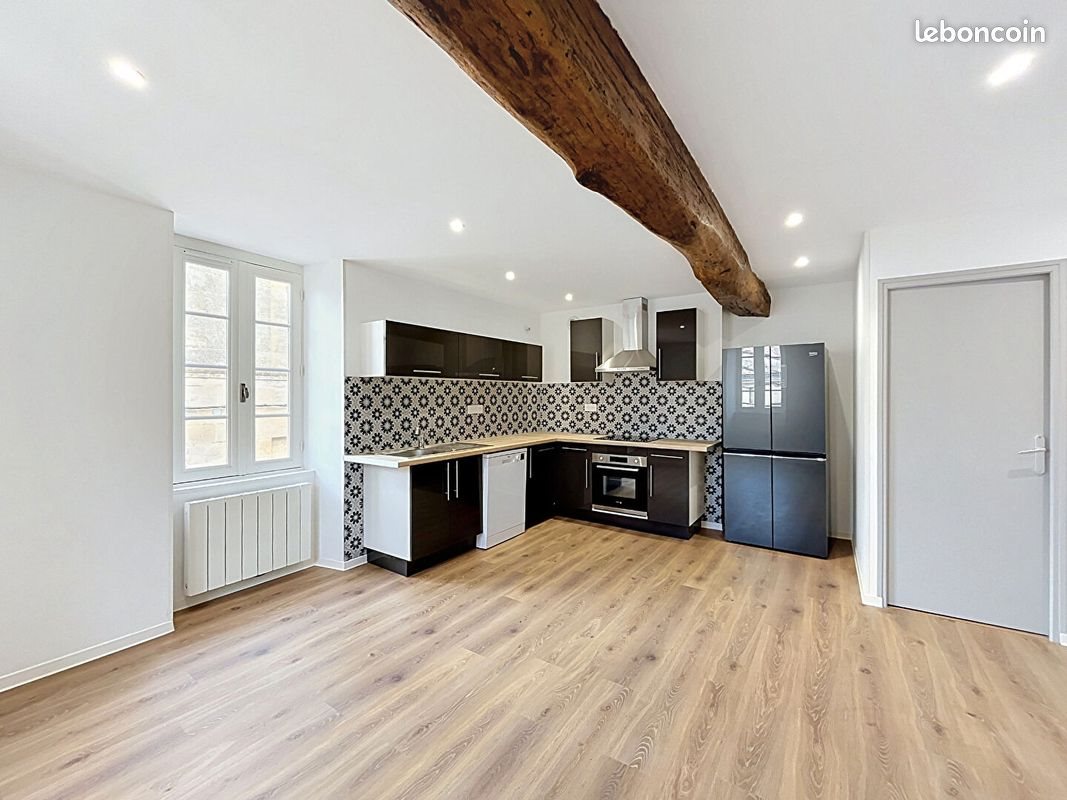 Appartement à louer, 63m², Blaye
