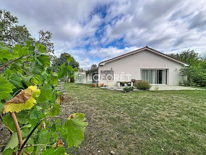 Maison à vendre, 113m², Campugnan