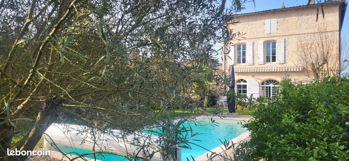Maison à vendre, 280m², Plassac