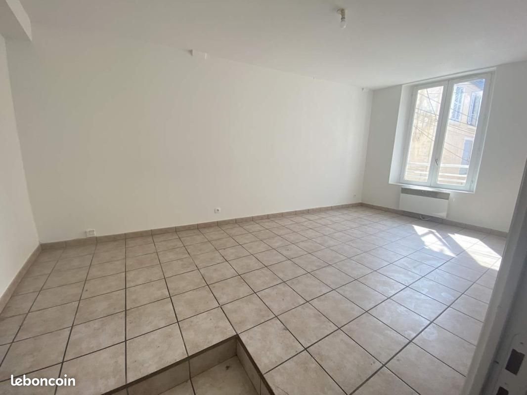 Appartement à louer, 41m², Coulommiers