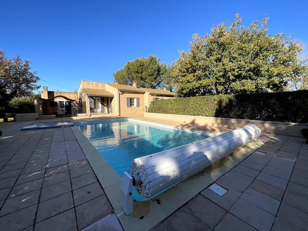 Maison à vendre, 130m², Saint-Saturnin-lès-Apt