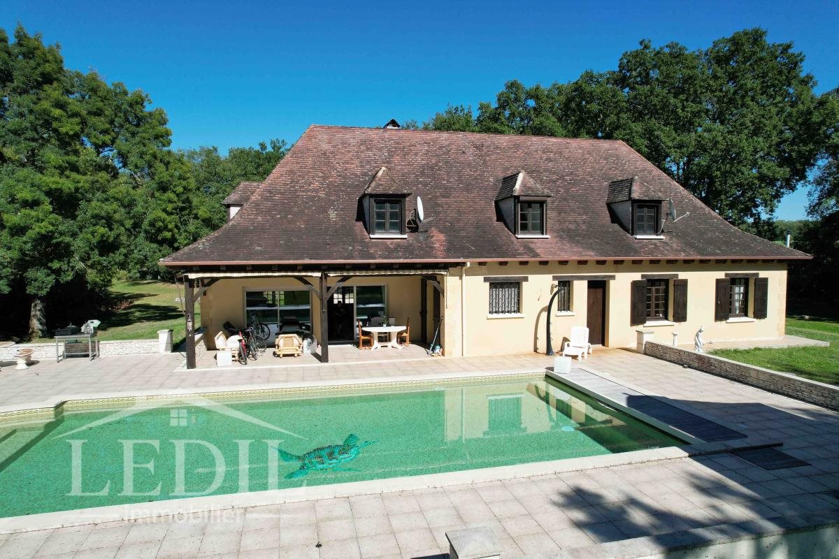Maison à vendre, 230m², Issigeac