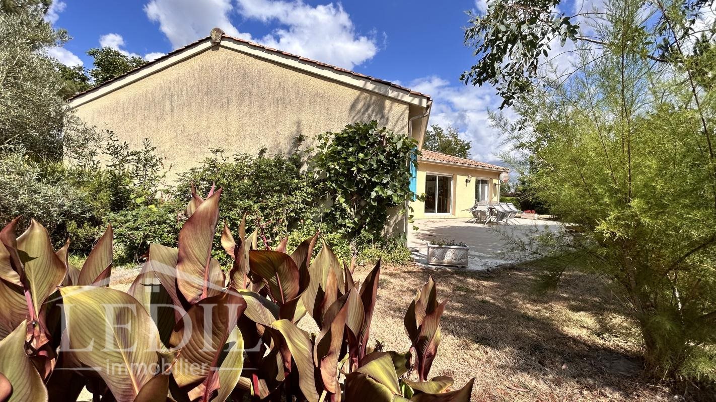 Maison à vendre, 130m², Saint-Pierre-d'Eyraud