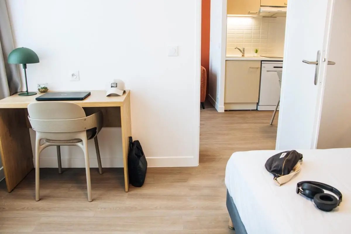 Appartement à louer, 28m², Nanterre