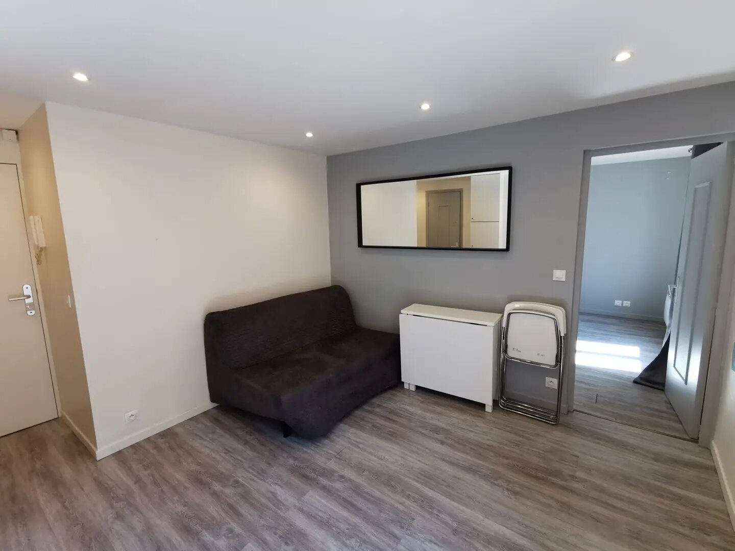 Appartement à louer, 28m², Courbevoie