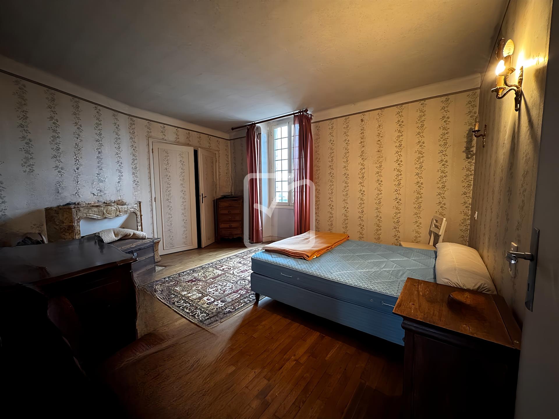 Maison à vendre, 120m², Gourdon