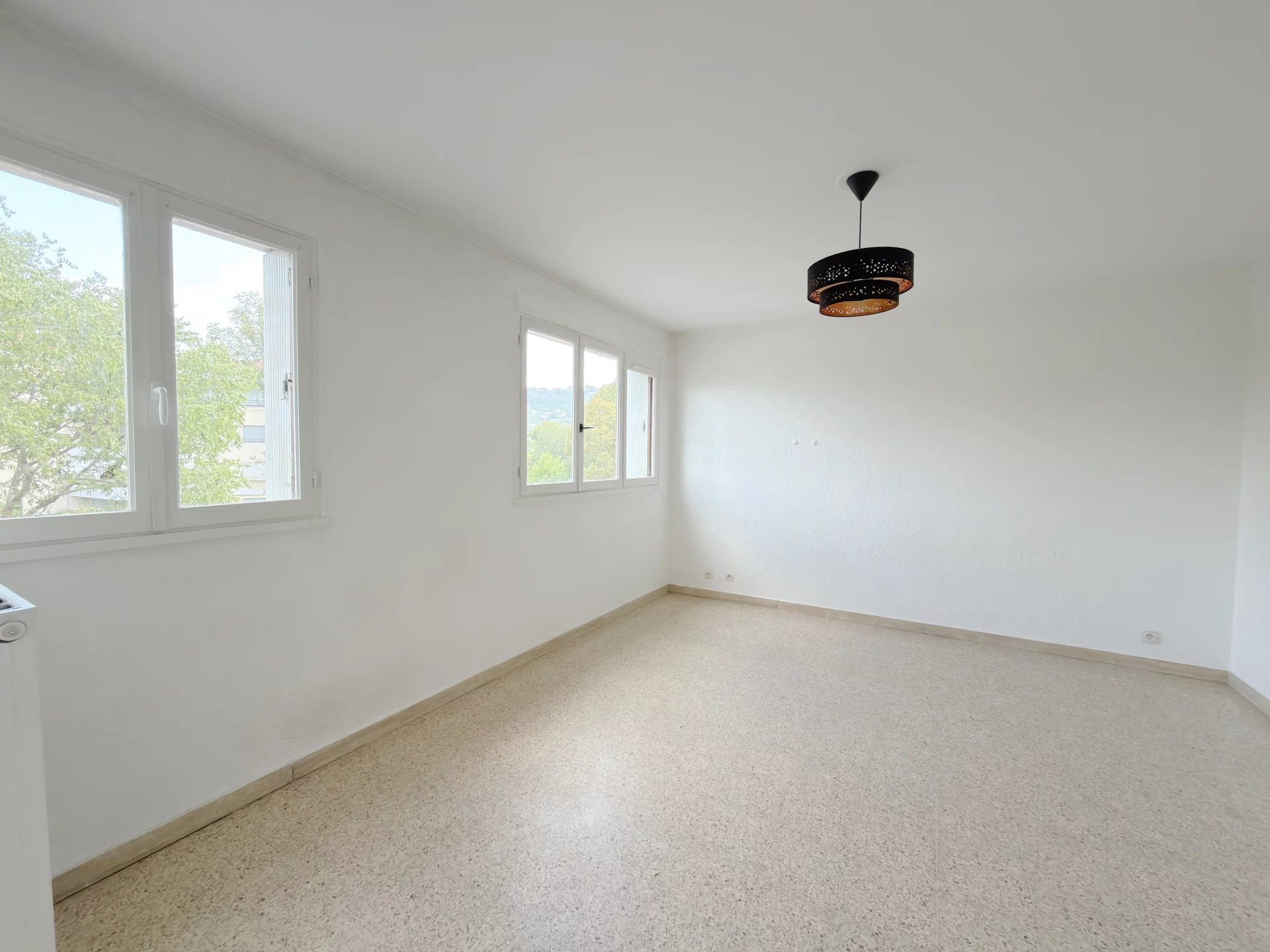 Appartement à vendre, 28m², Mouans-Sartoux