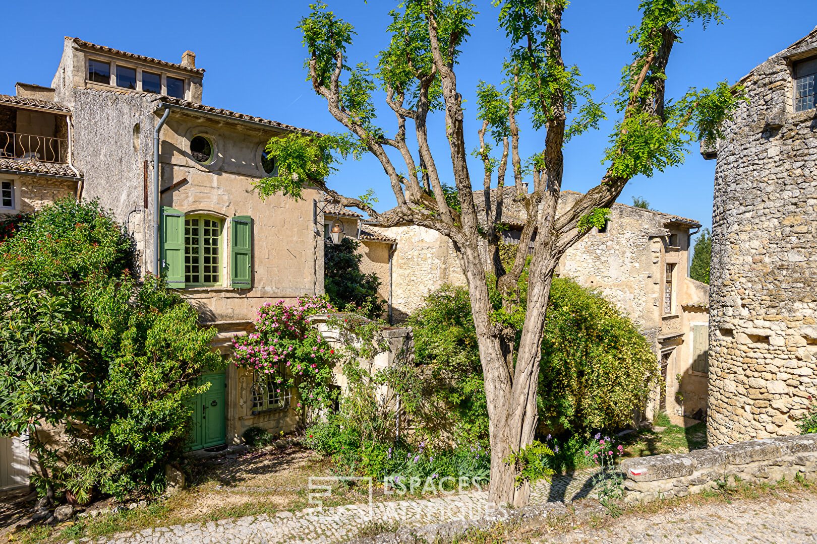 Maison à vendre, 257m², Oppède