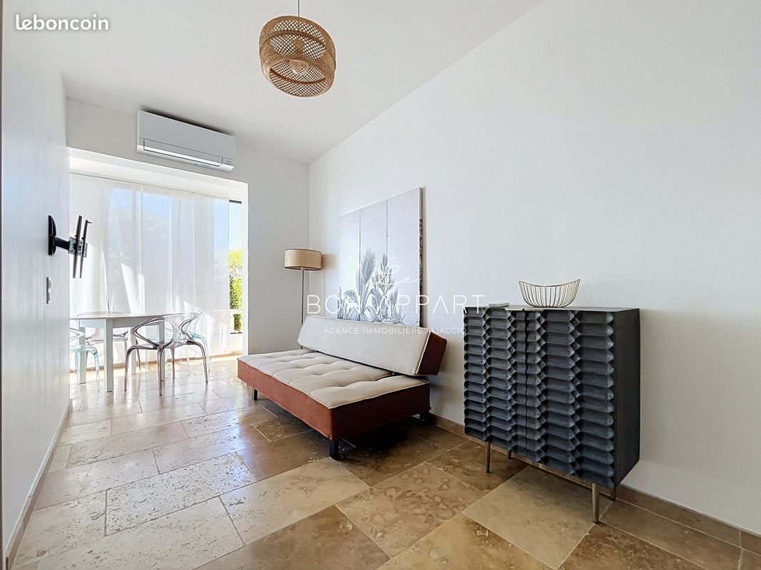 Appartement à louer, 36m², Ajaccio
