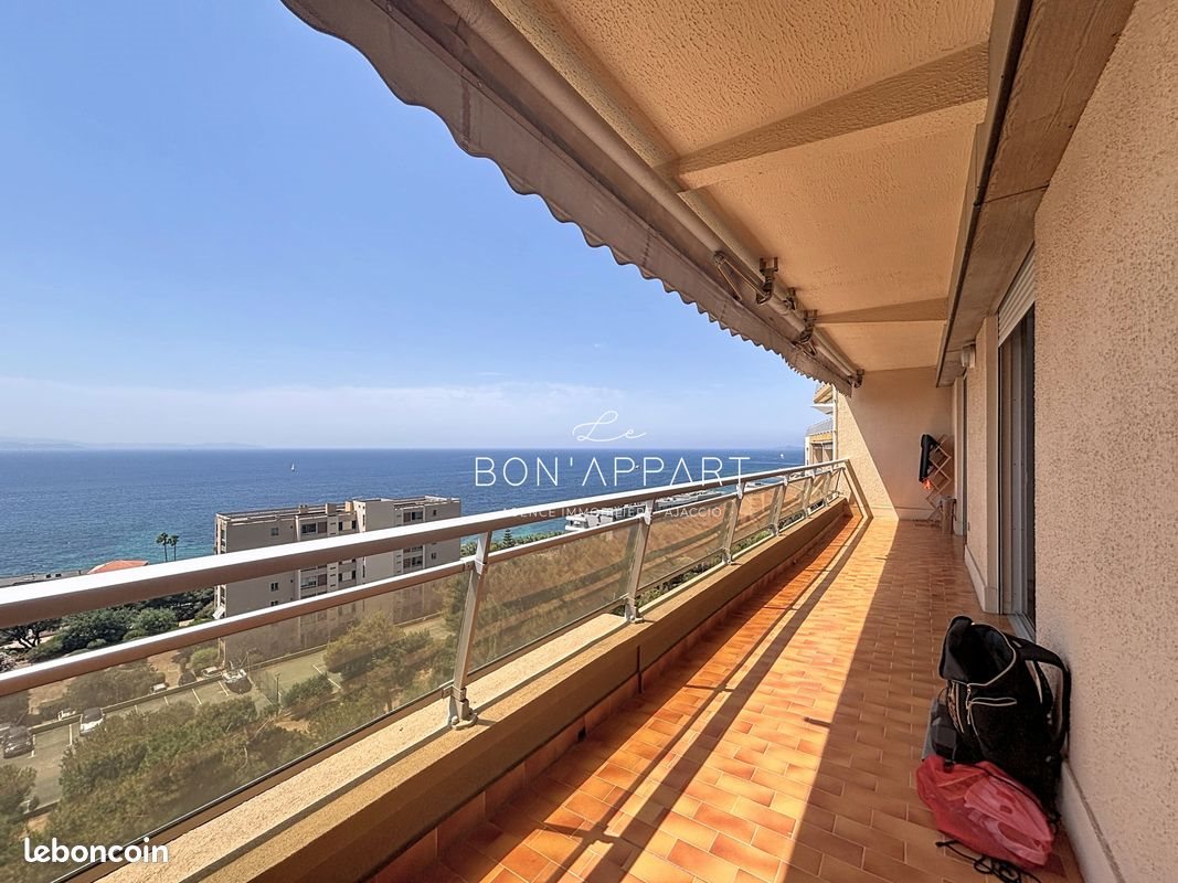 Appartement à louer, 116m², Ajaccio