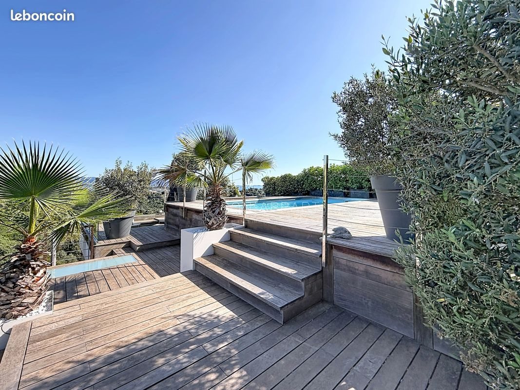 Appartement à vendre, 157m², Alata
