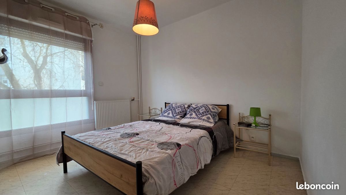 Appartement à louer, 52m², Talence