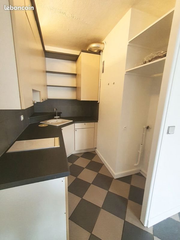 Appartement à louer, 74m², Talence