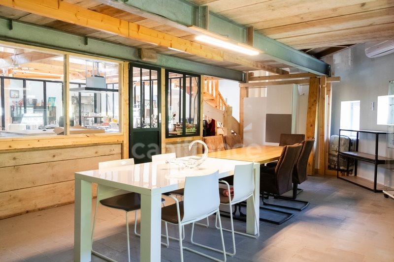 Maison à vendre, 267m², Saint-Cassin