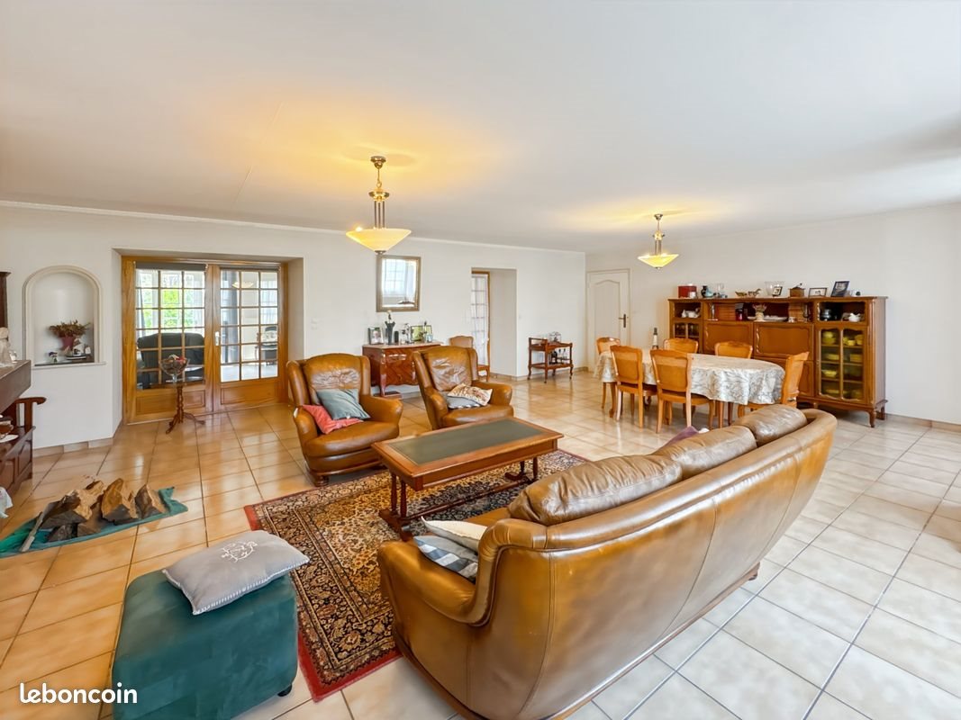 Maison à vendre, 228m², Saint-Nicolas-du-Tertre