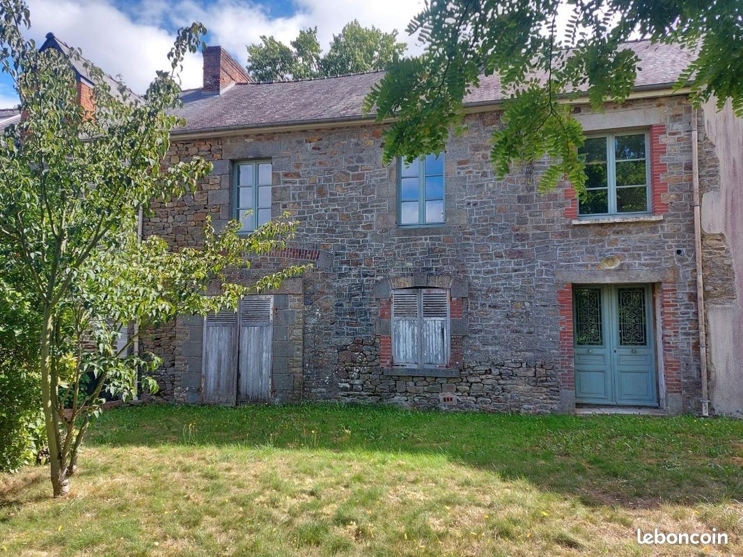 Maison à vendre, 120m², Montreuil-sur-Ille